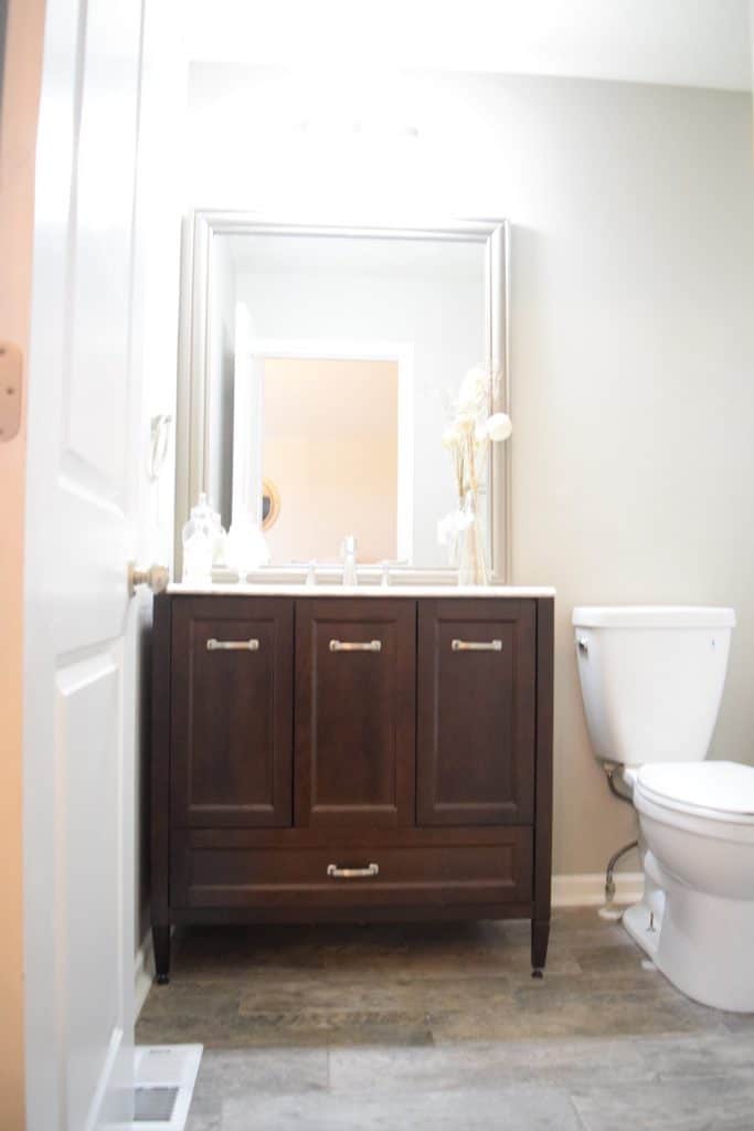 staging a bathroom to sell your house fast