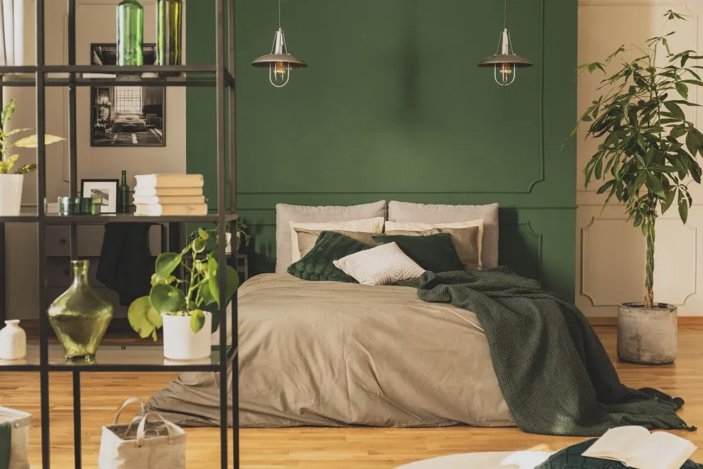 Best Green Paint Colors - Green Bedroom Wall