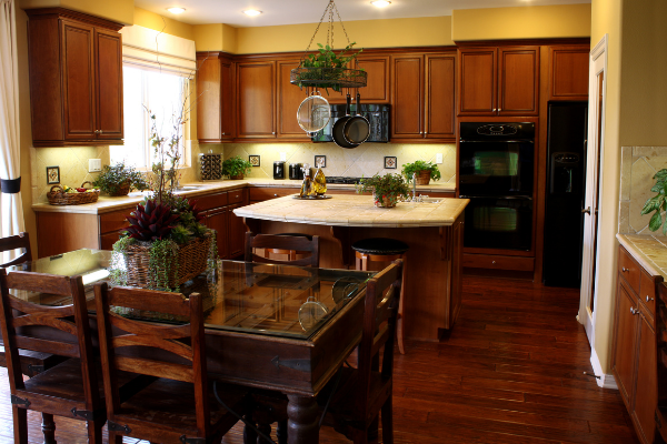 yellow kitchen walls