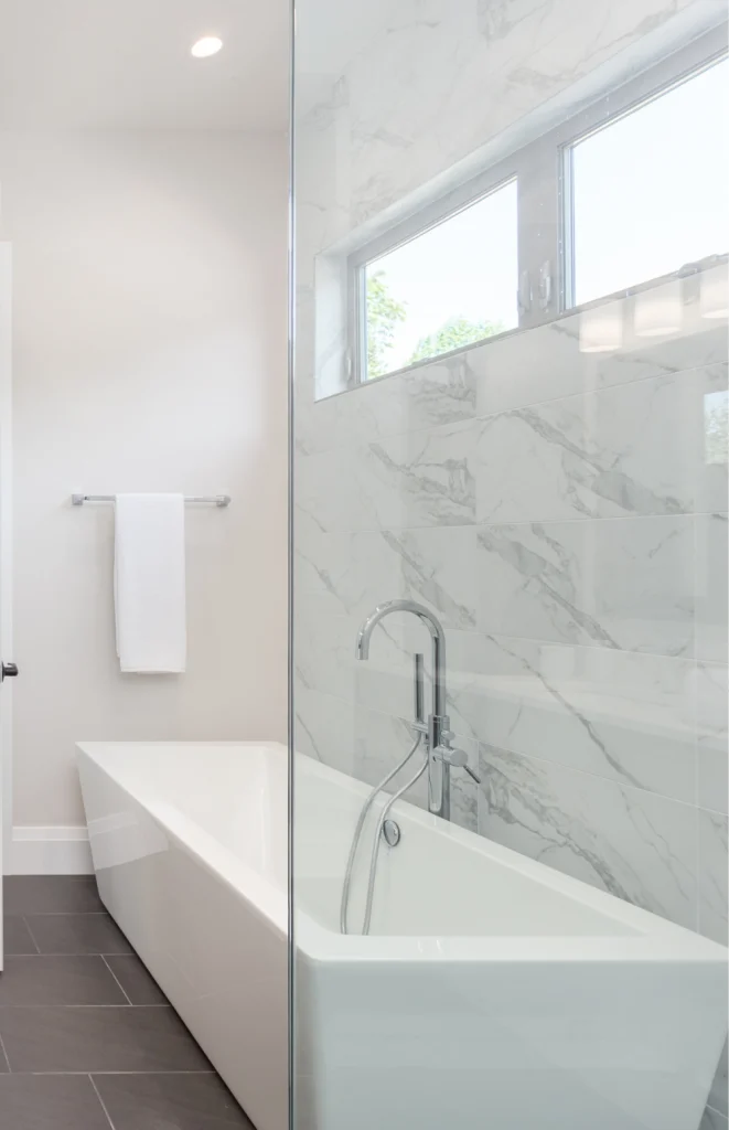 Marble Tile With White Grout