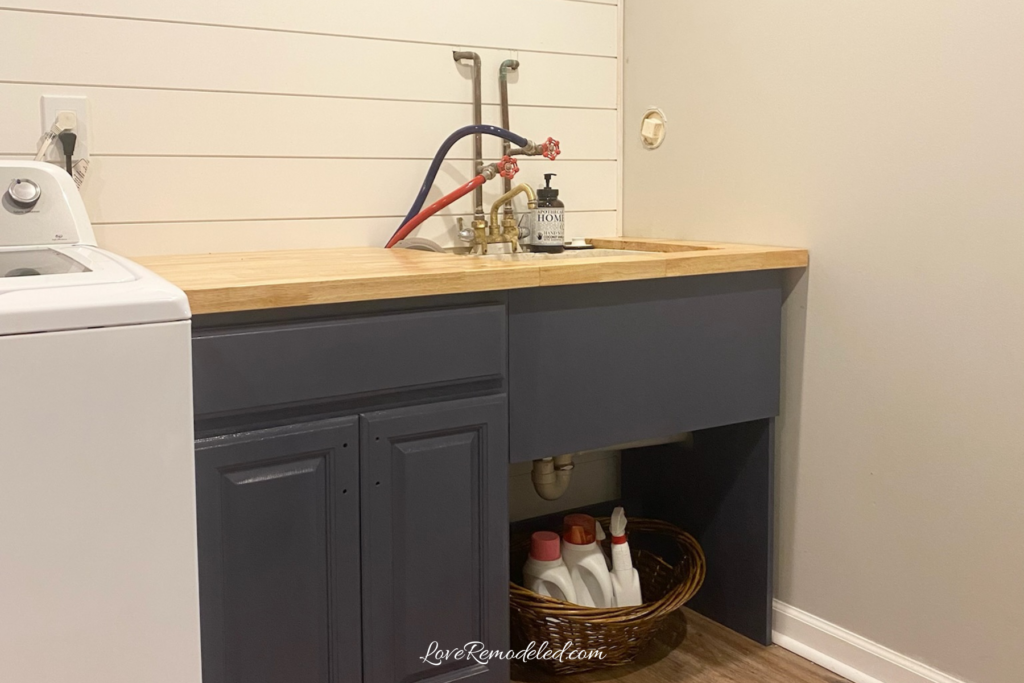 DIY Wood Countertop Laundry Room