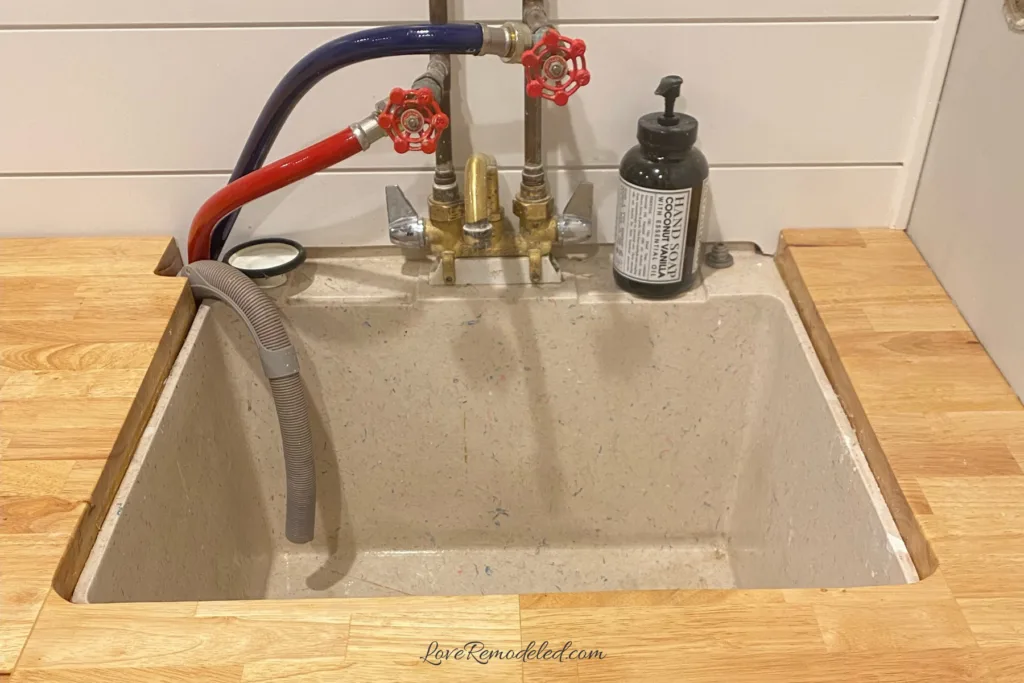 Simple Inexpensive DIY Laundry Room Countertop - Iekel Road Home